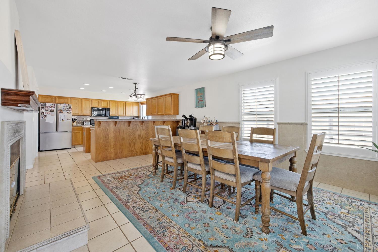 644 Contenta Ct, Lemoore, CA 93245