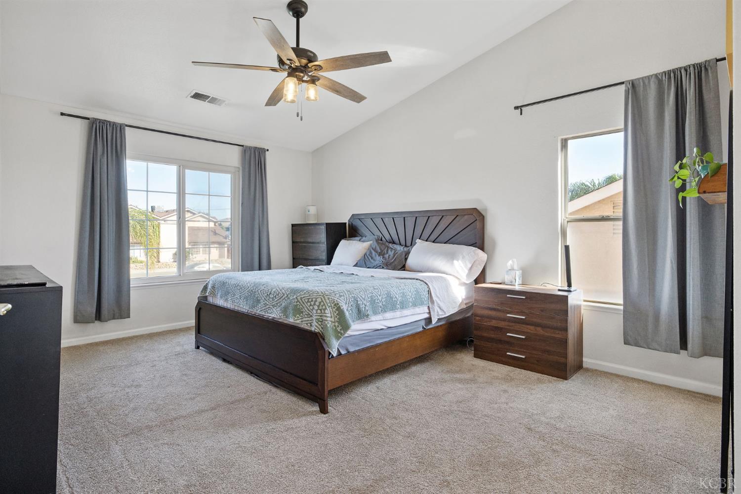 644 Contenta Ct, Lemoore, CA 93245