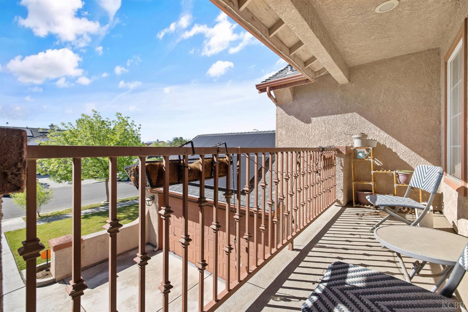 644 Contenta Ct, Lemoore, CA 93245