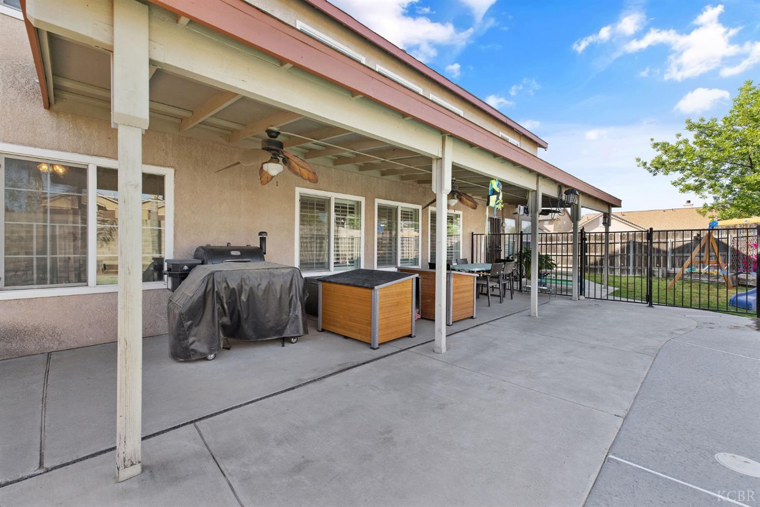 644 Contenta Ct, Lemoore, CA 93245