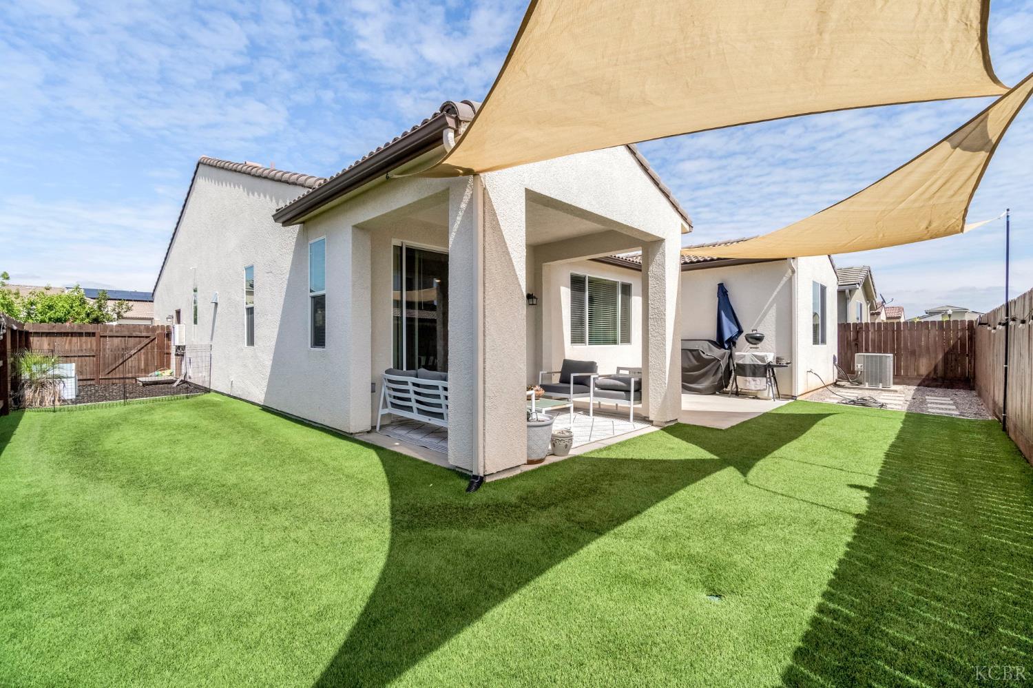 4158 Buckingham, Clovis, CA 93619