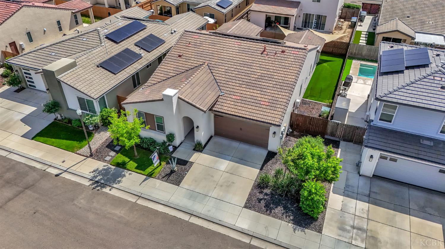 4158 Buckingham, Clovis, CA 93619