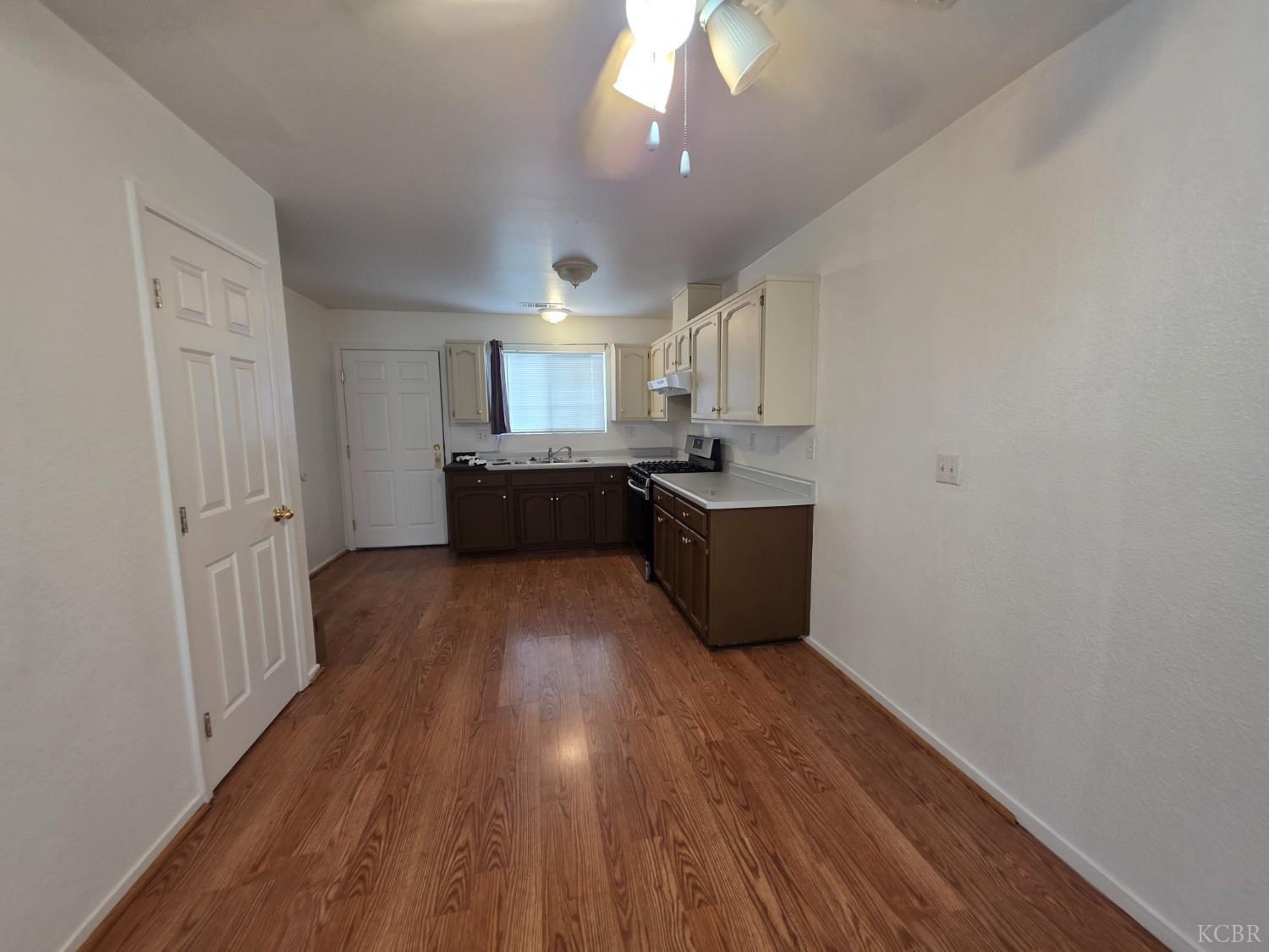 1225 Ottawa Ave, Corcoran, CA 93212