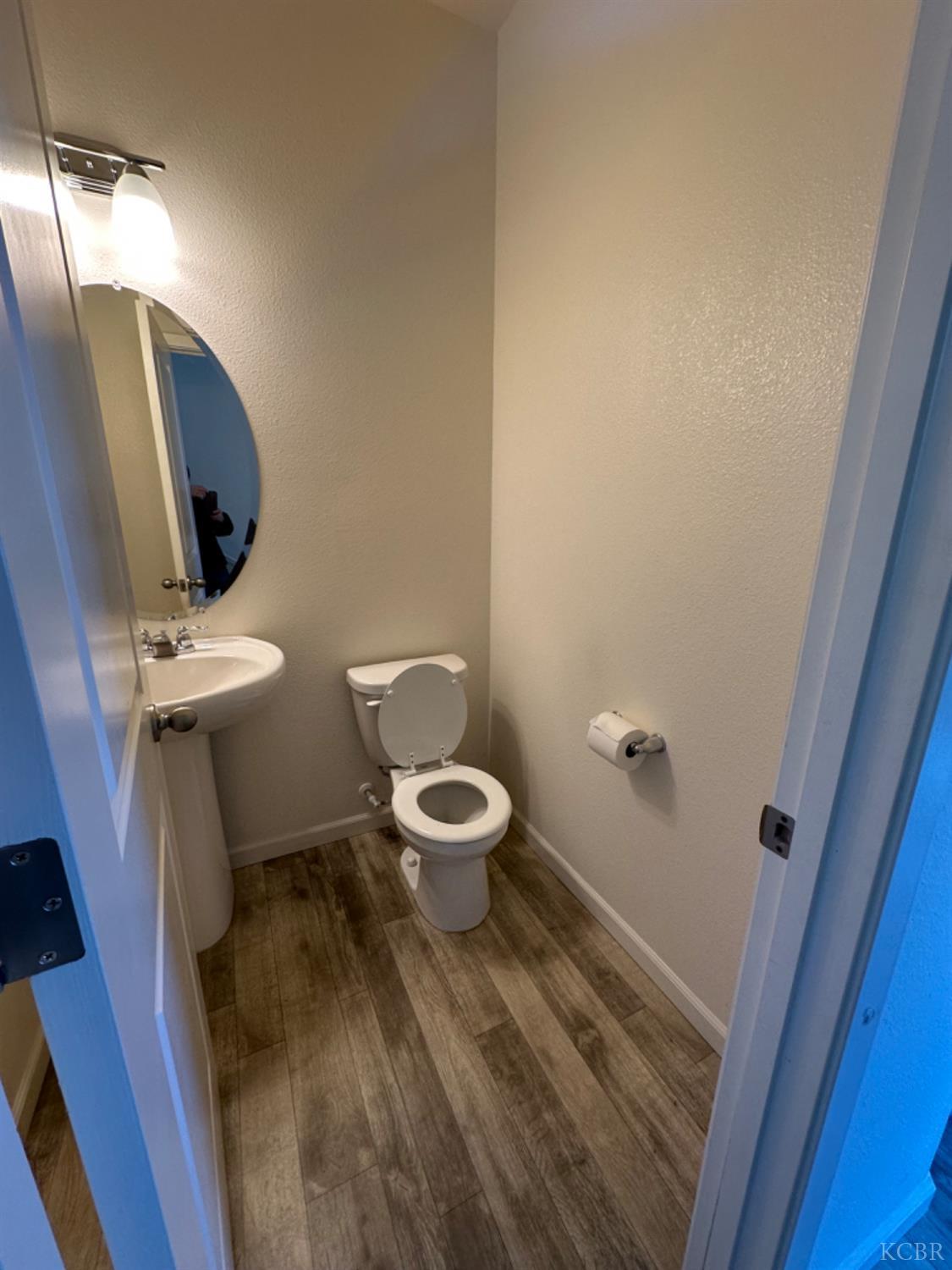 3728 E Kaweah Ave, Visalia, CA 93292