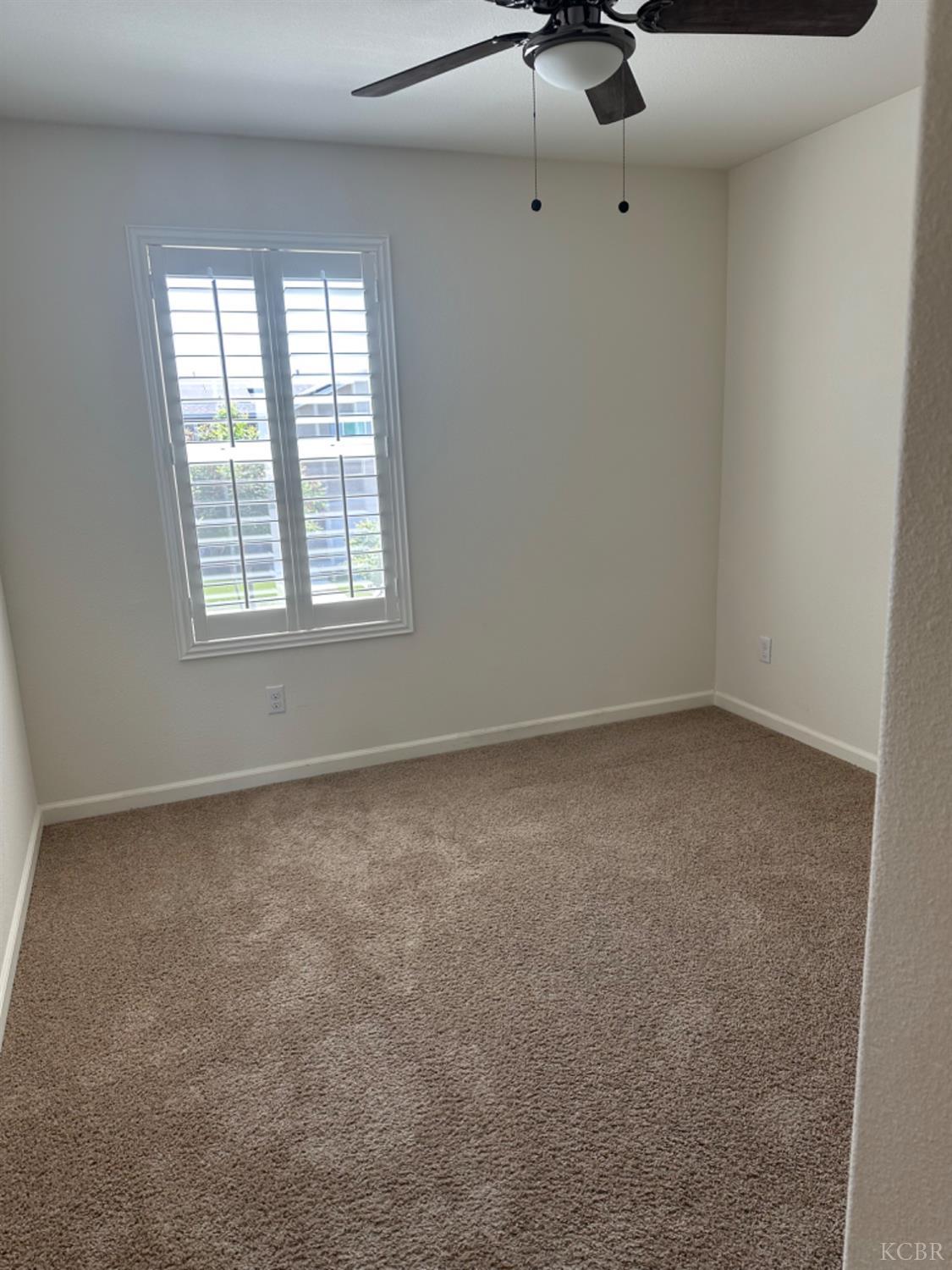 3728 E Kaweah Ave, Visalia, CA 93292