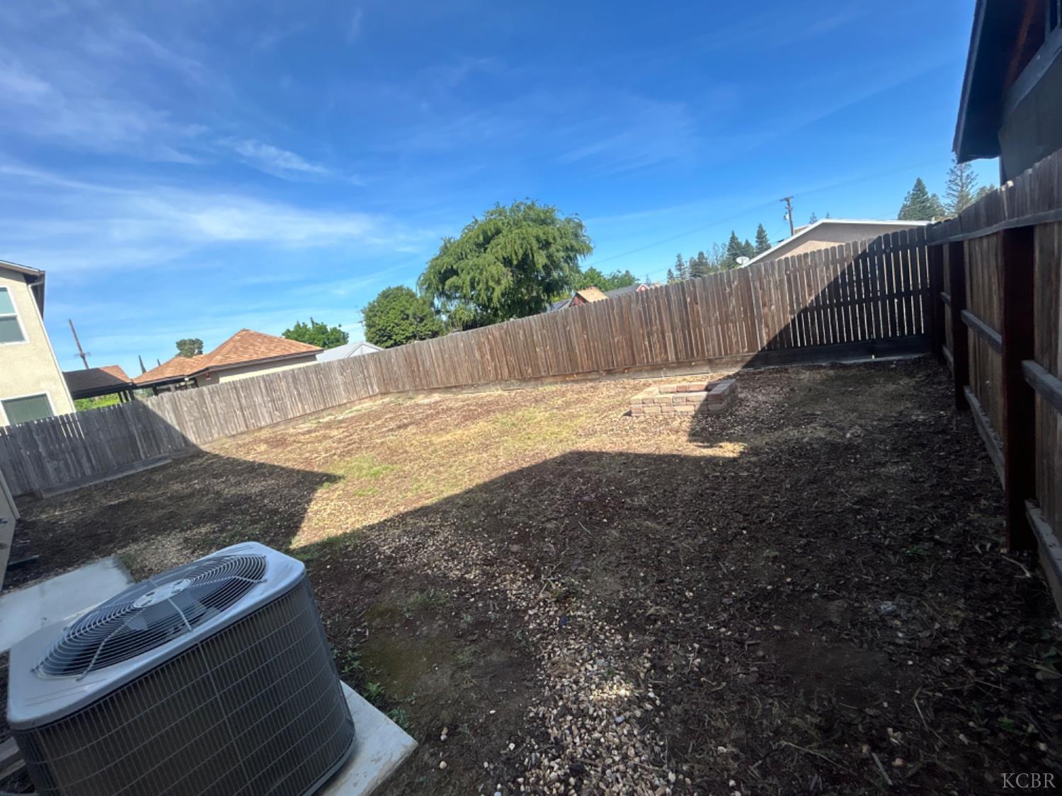 3728 E Kaweah Ave, Visalia, CA 93292