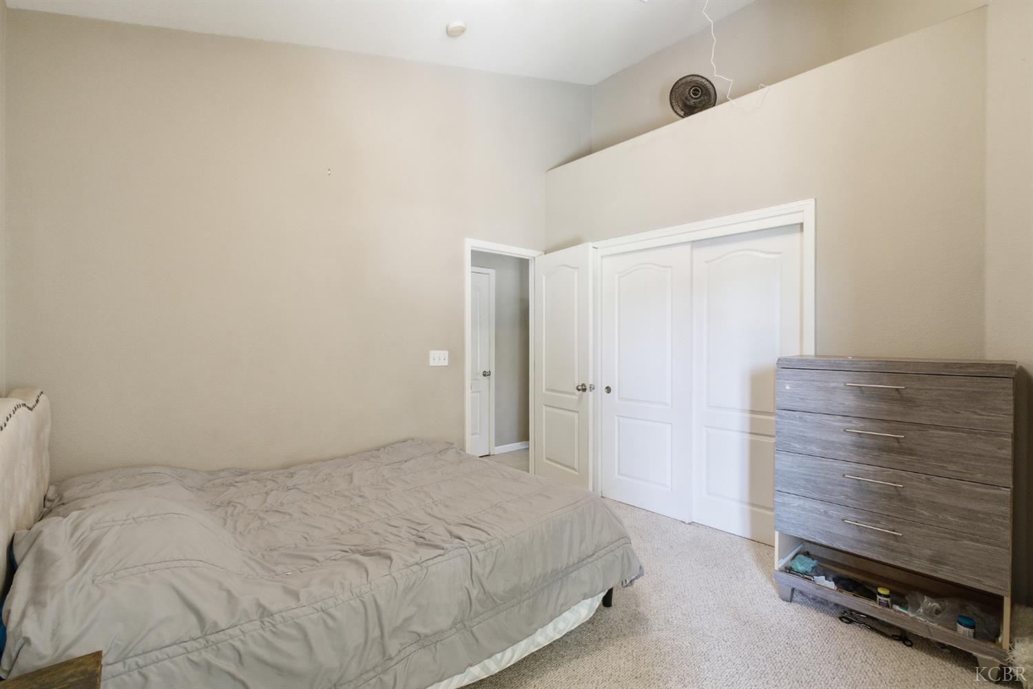 1588 Muscat Pl, Hanford, CA 93230