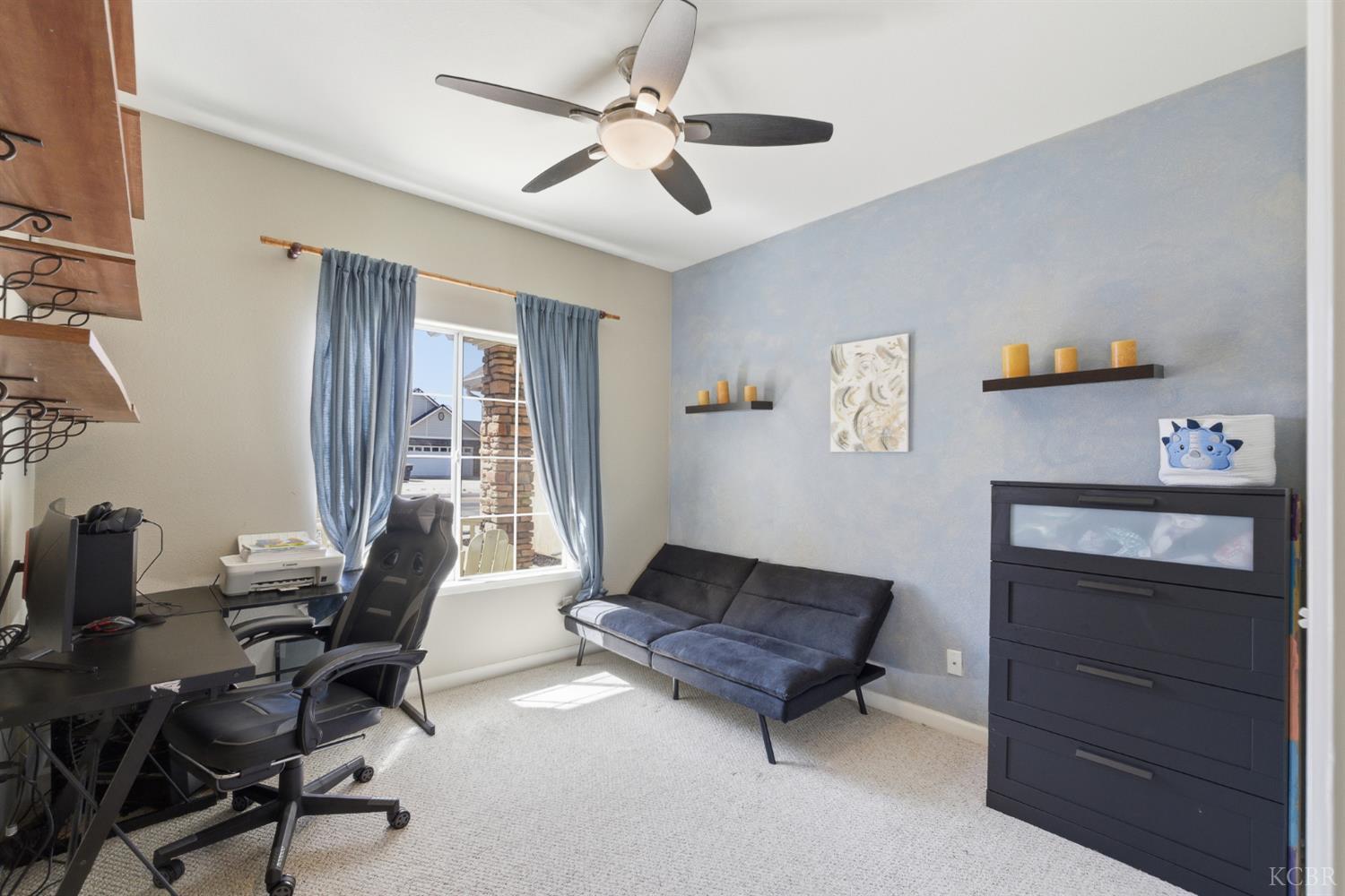 1588 Muscat Pl, Hanford, CA 93230