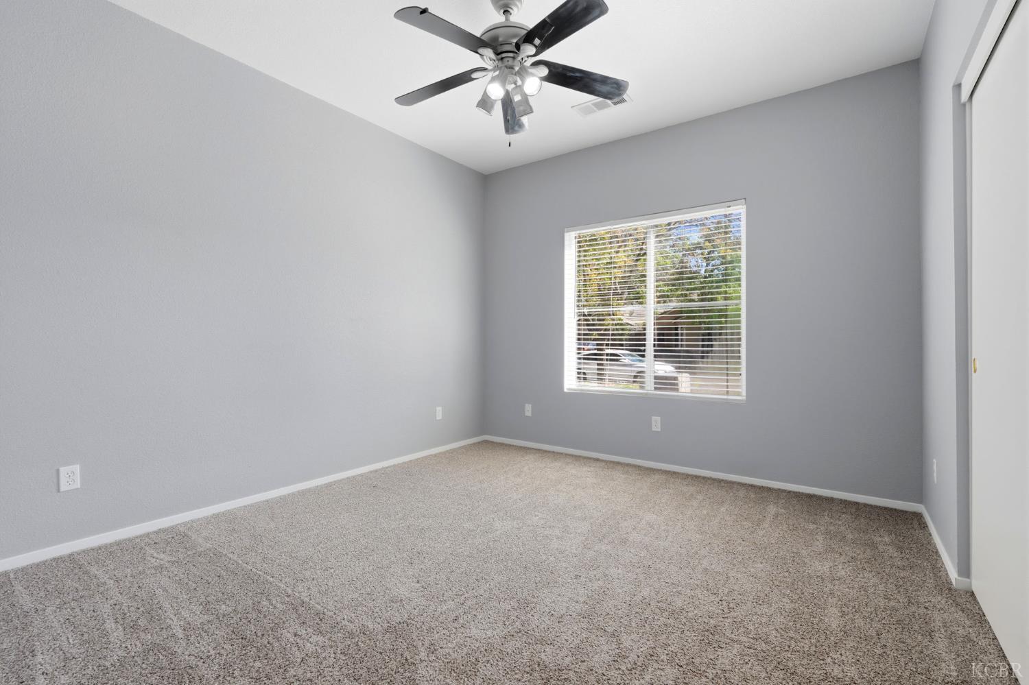 1788 W Rio Hondo Ct, Hanford, CA 93230