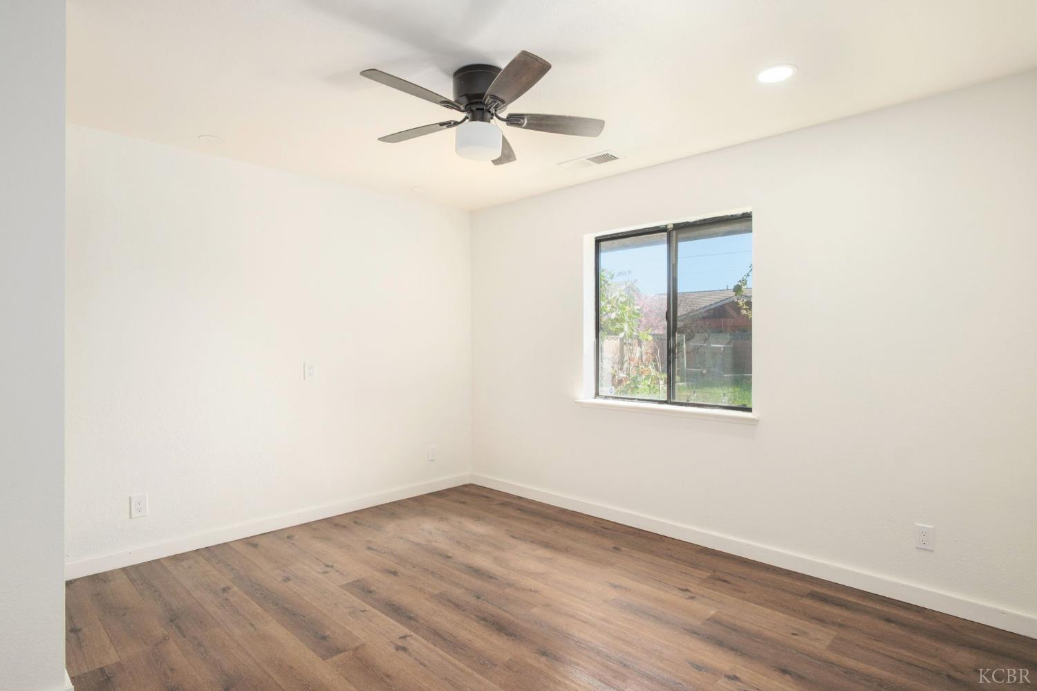 2791 W Kofoid Ave, Caruthers, CA 93609