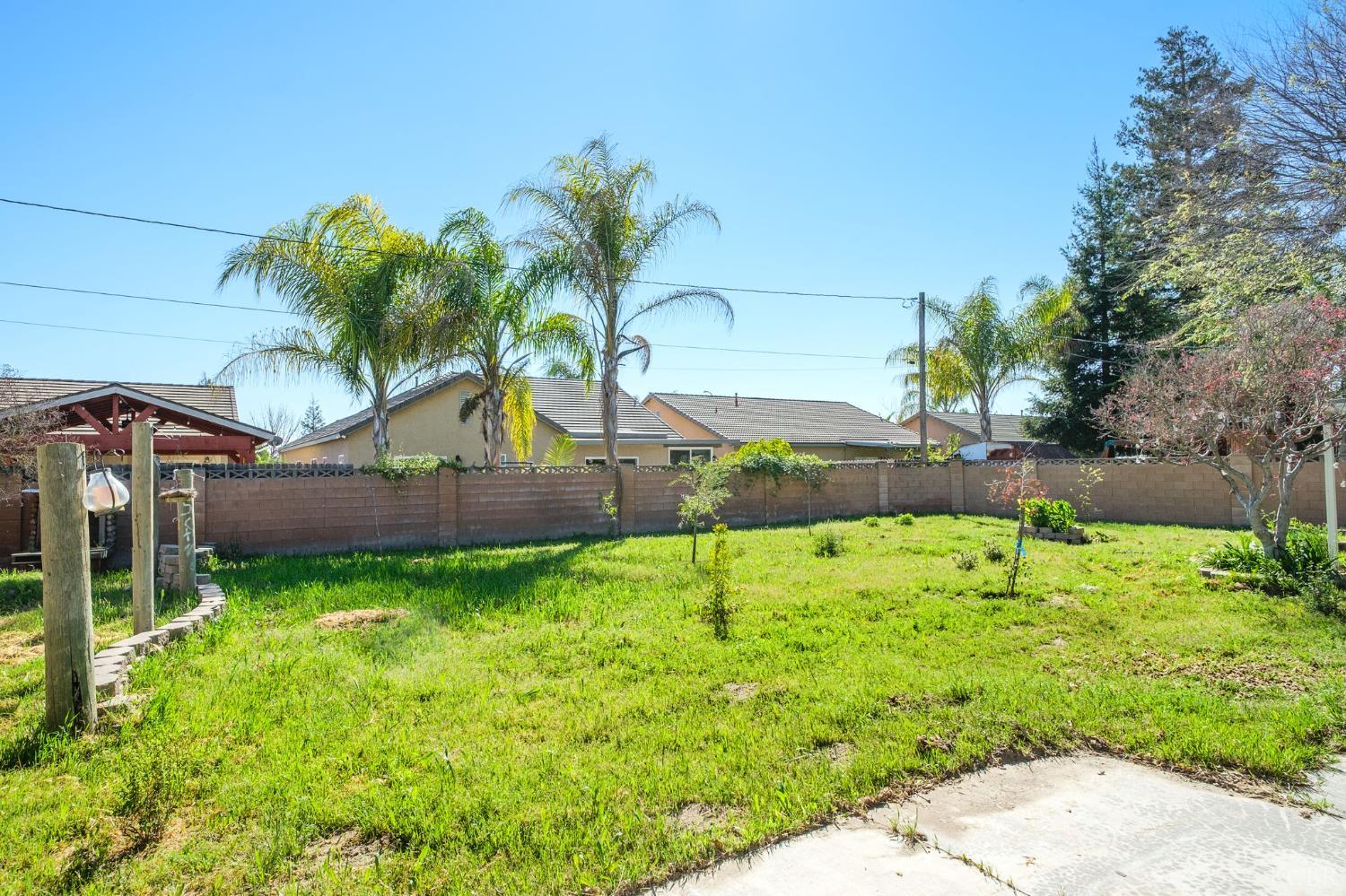 2791 W Kofoid Ave, Caruthers, CA 93609