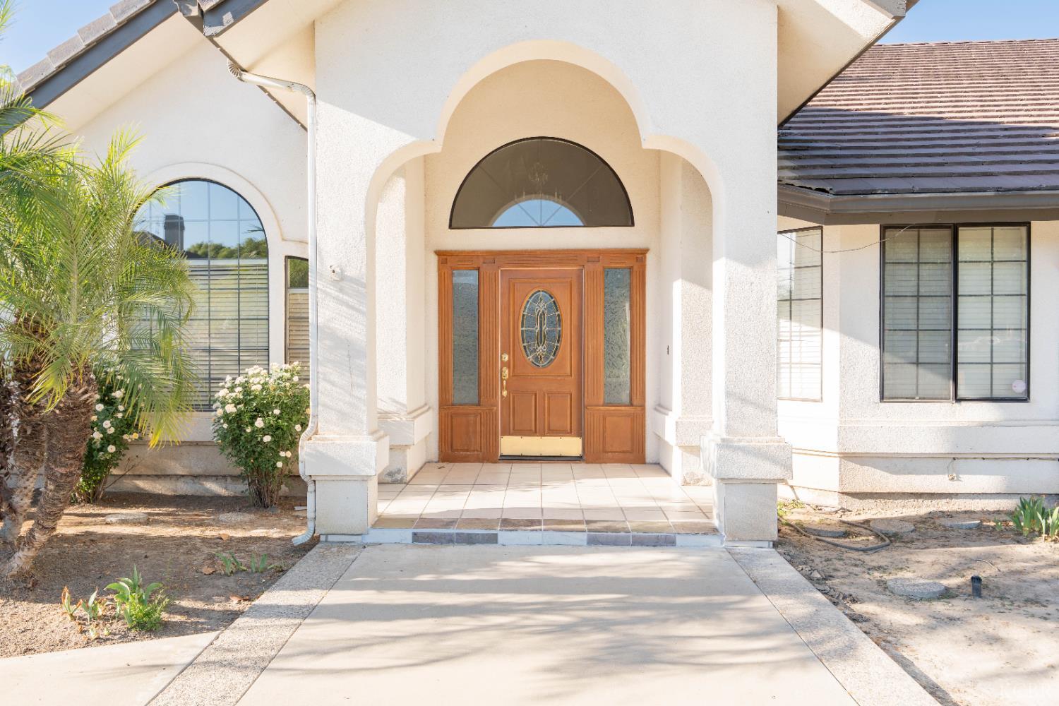 3714 W Woodside Ave, Visalia, CA 93291