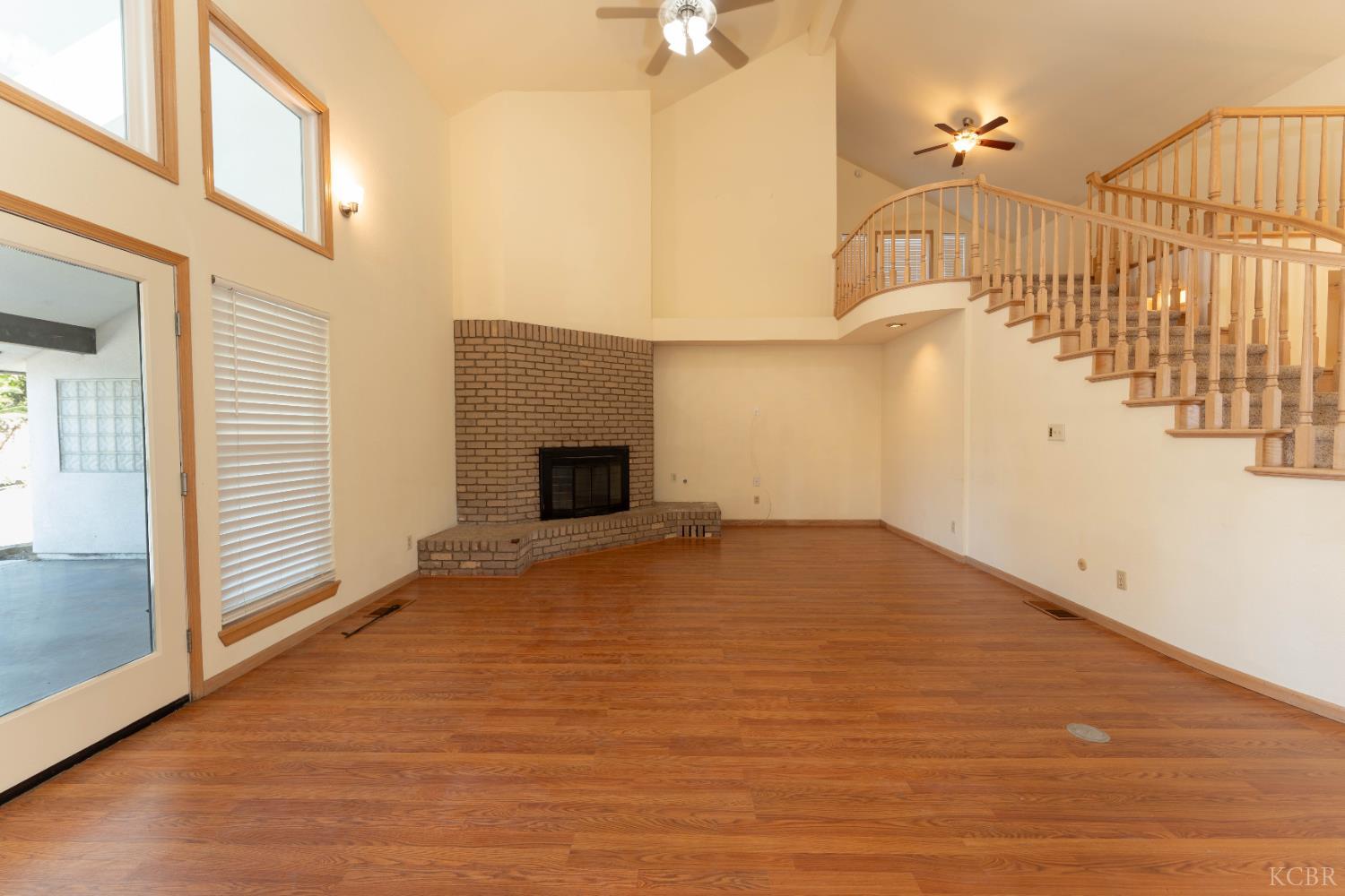 3714 W Woodside Ave, Visalia, CA 93291