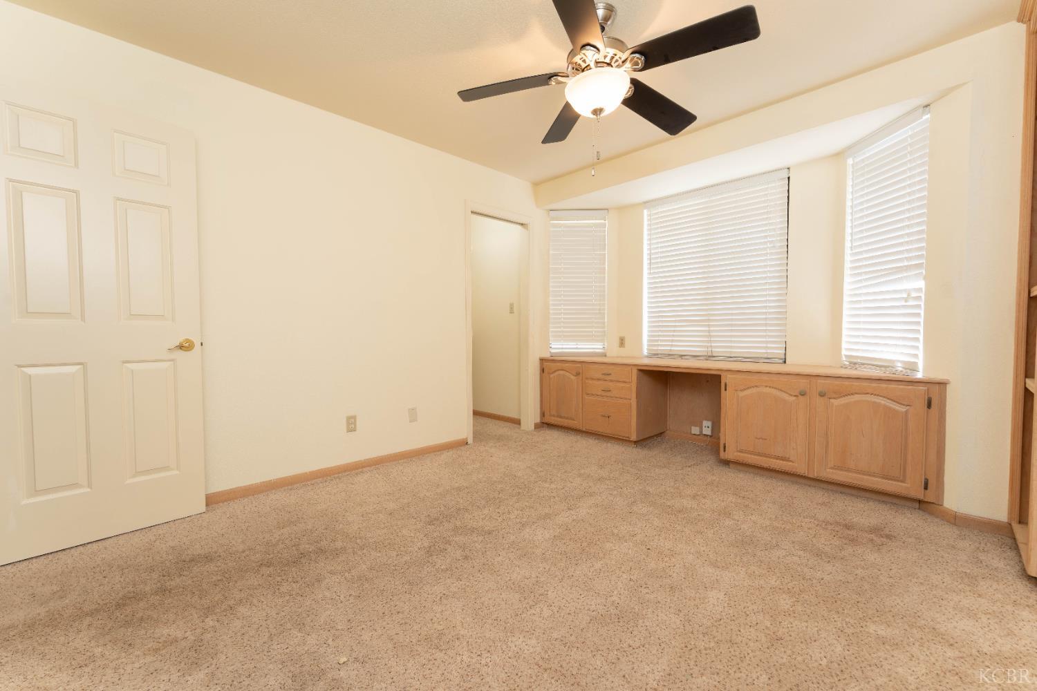 3714 W Woodside Ave, Visalia, CA 93291