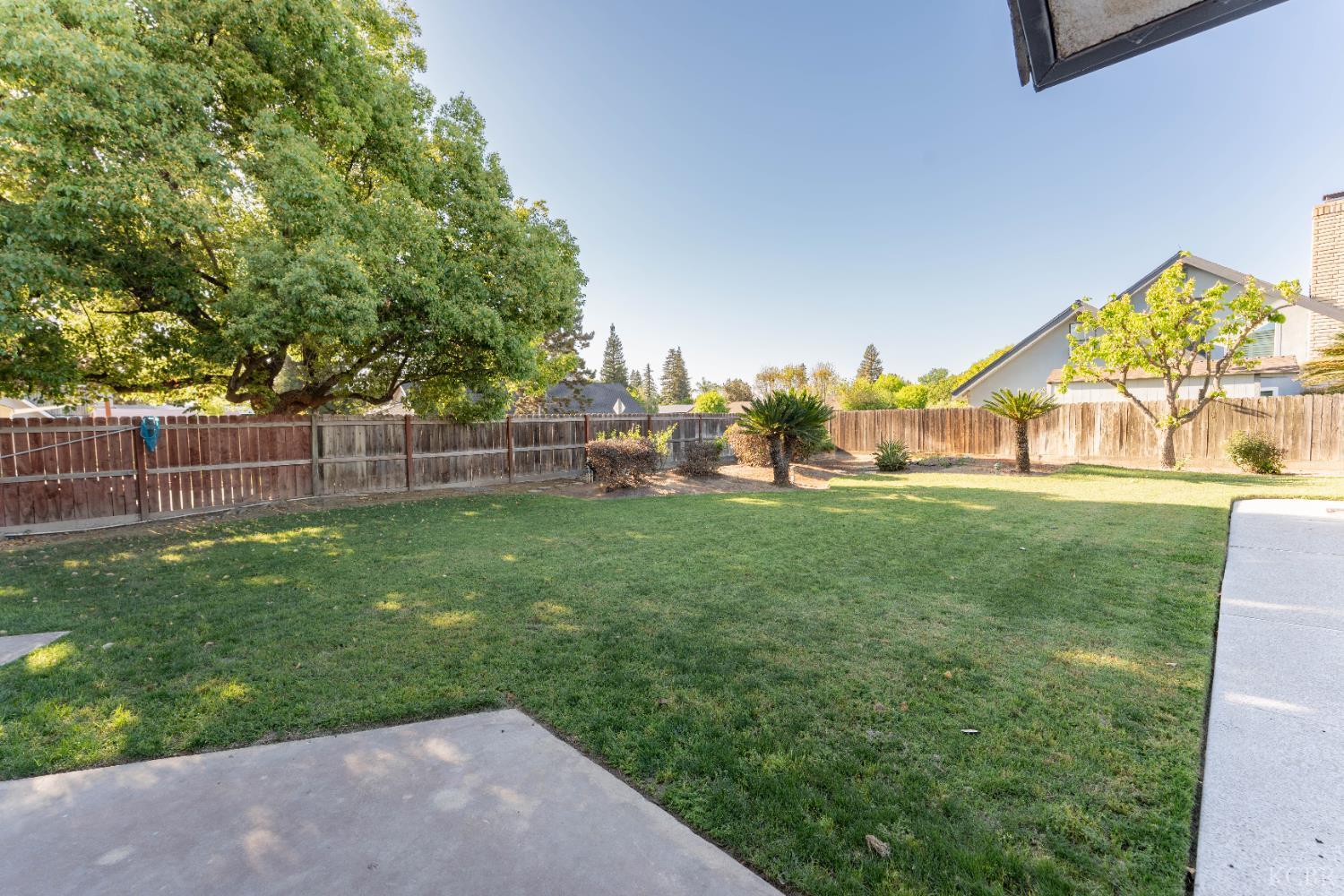 3714 W Woodside Ave, Visalia, CA 93291