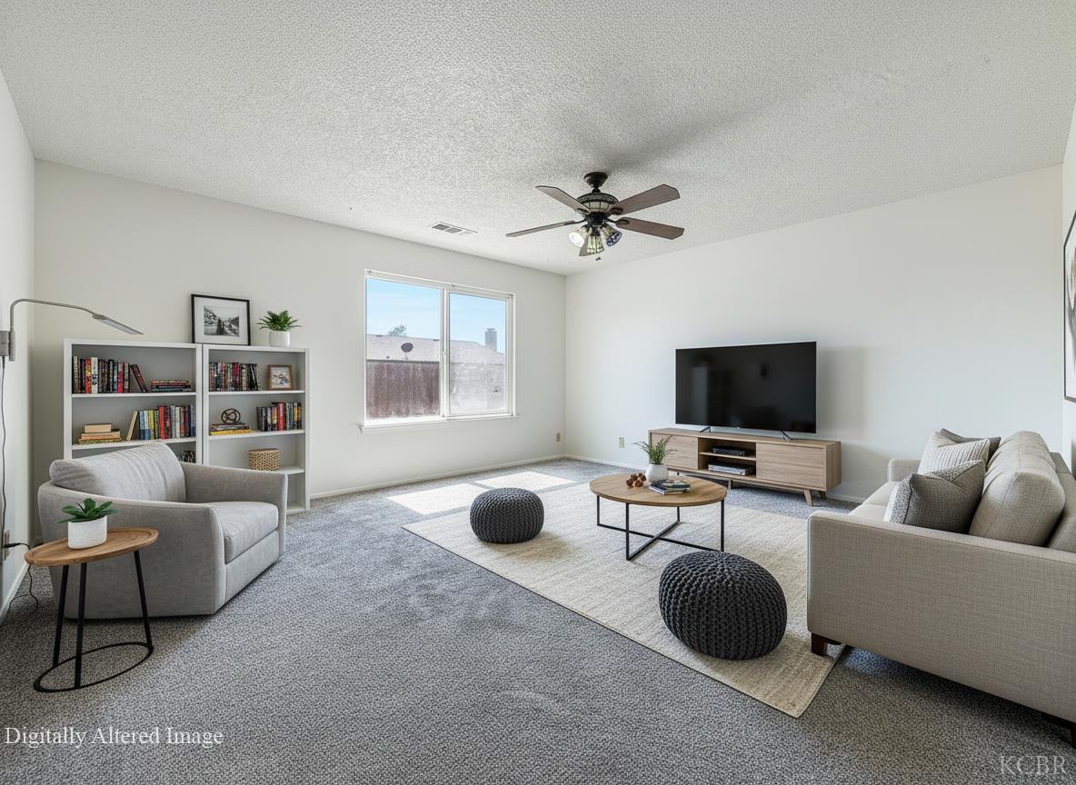 125 E Deodar Ln, Lemoore, CA 93245