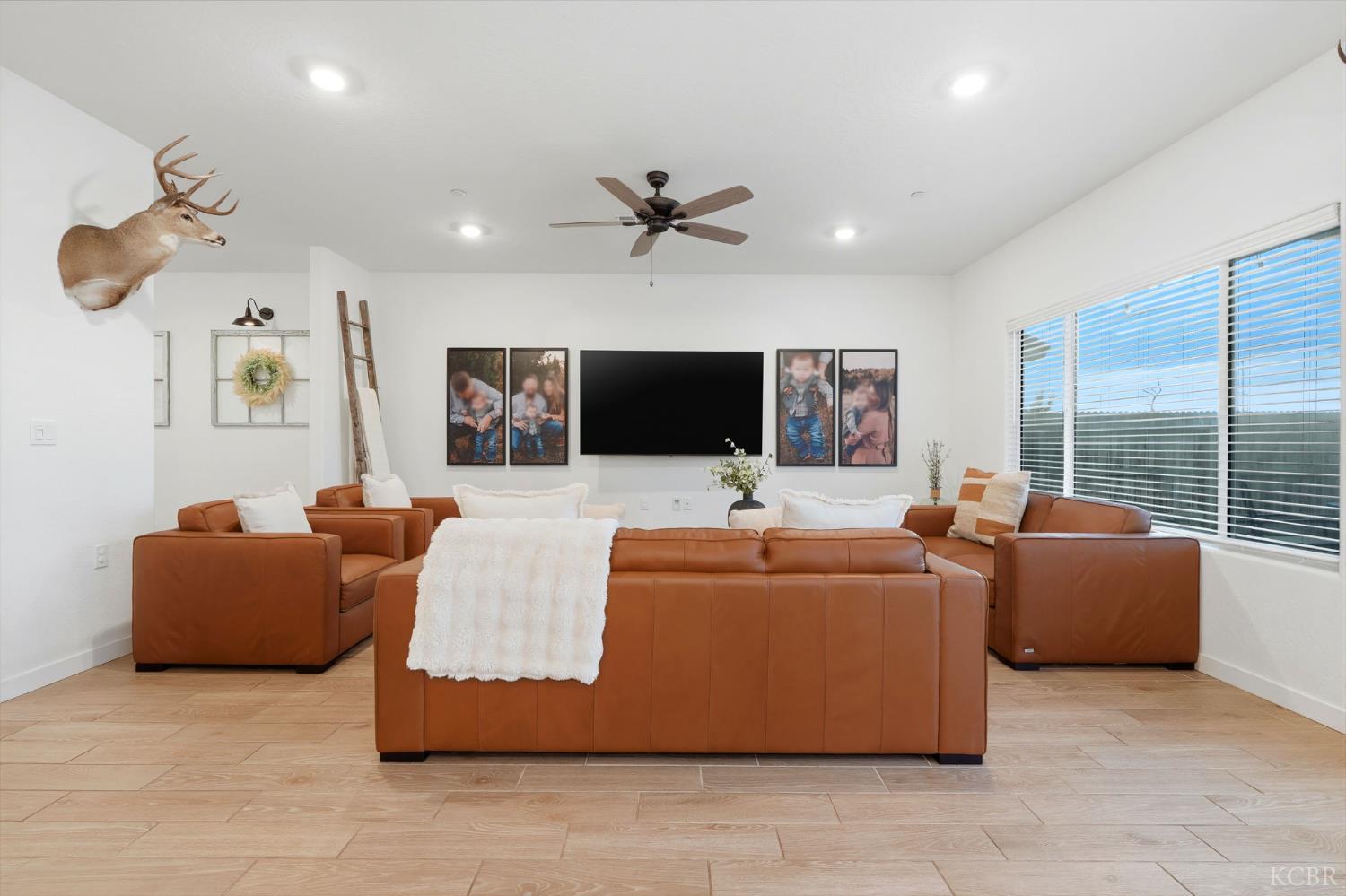 4449 N Phoenix Ave, Fresno, CA 93723