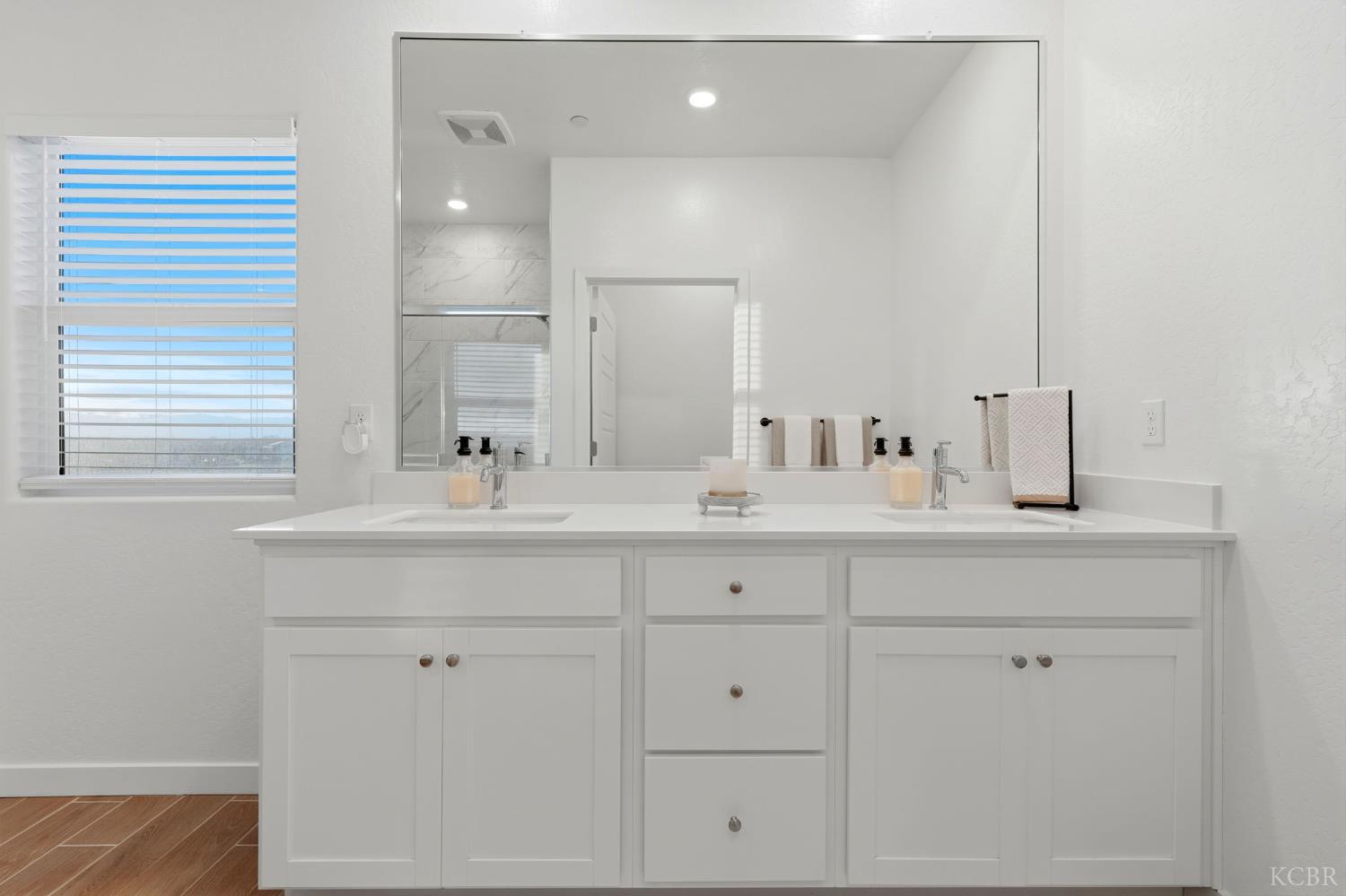 4449 N Phoenix Ave, Fresno, CA 93723