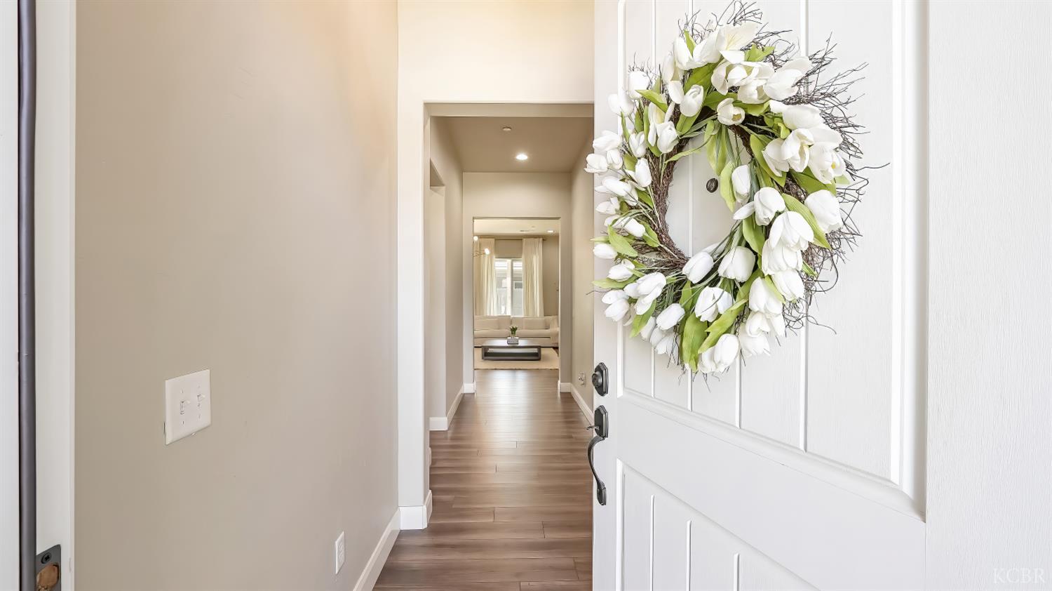 2067 Mount Stewart Ave, Tulare, CA 93274