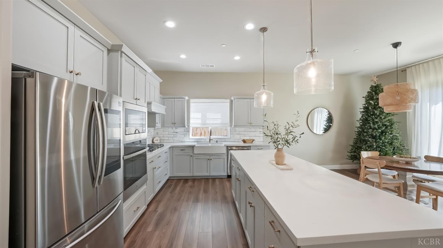 2067 Mount Stewart Ave, Tulare, CA 93274