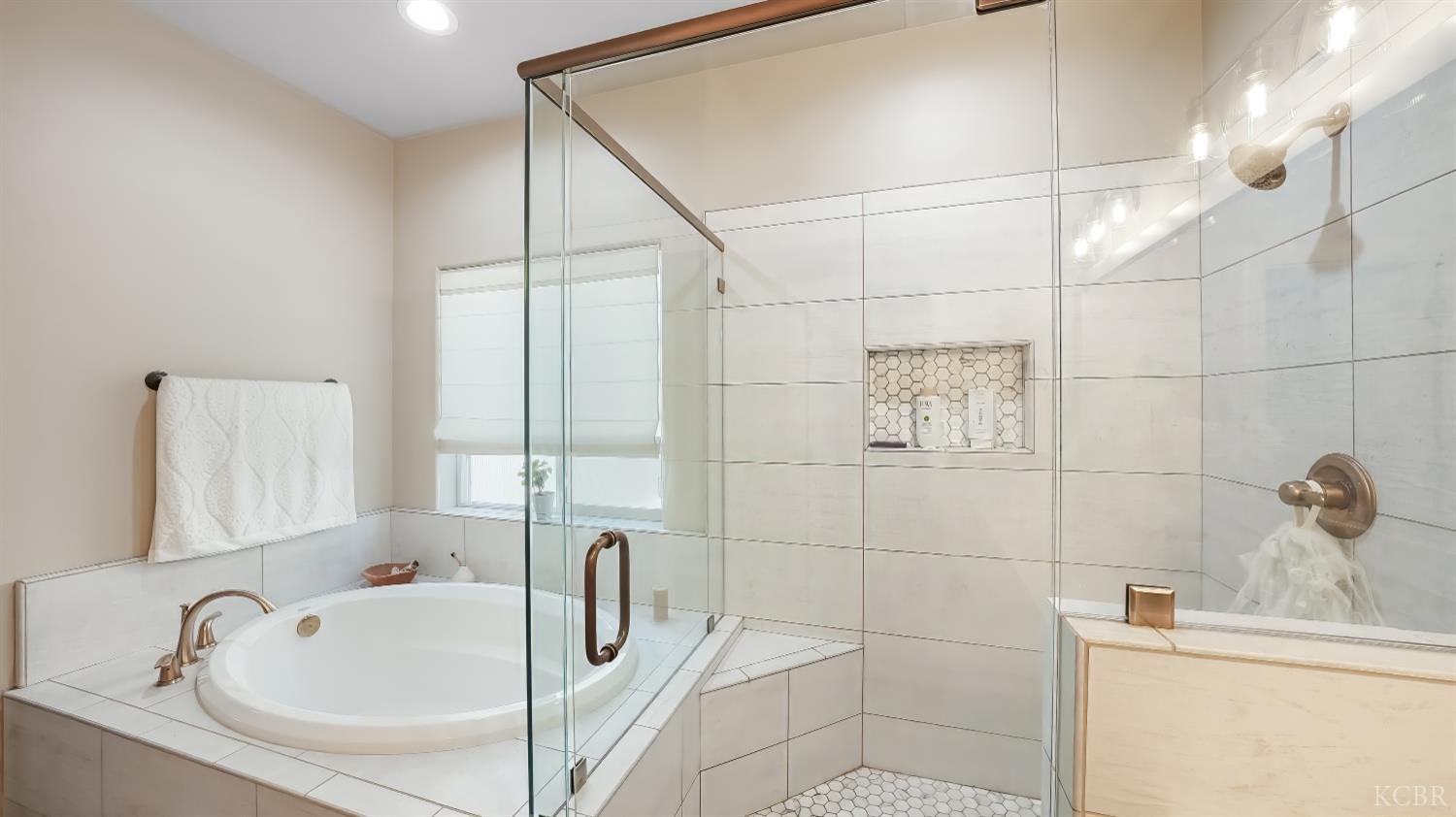 2067 Mount Stewart Ave, Tulare, CA 93274