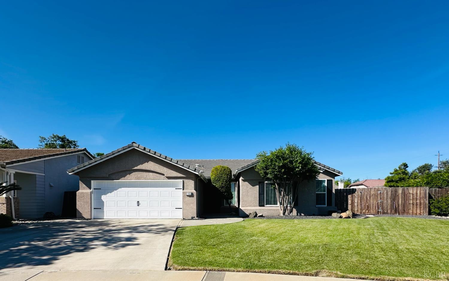746 W Willow, Hanford, CA 93230
