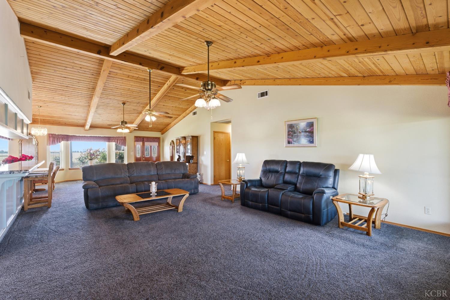 9609 Highway 41, Lemoore, CA 93245