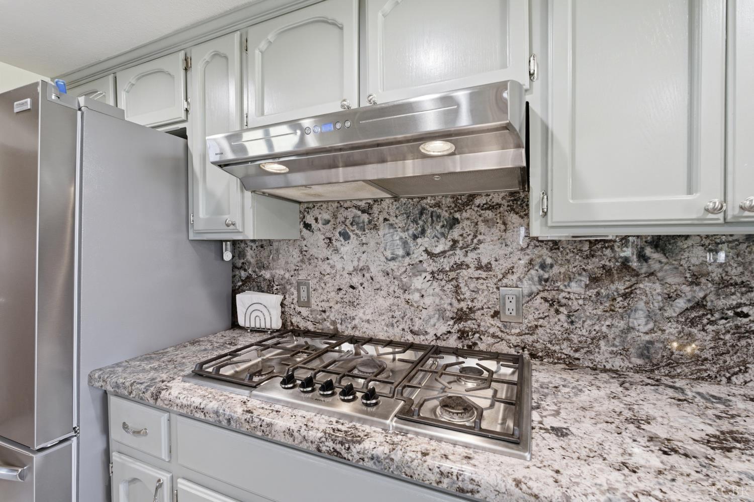 9609 Highway 41, Lemoore, CA 93245