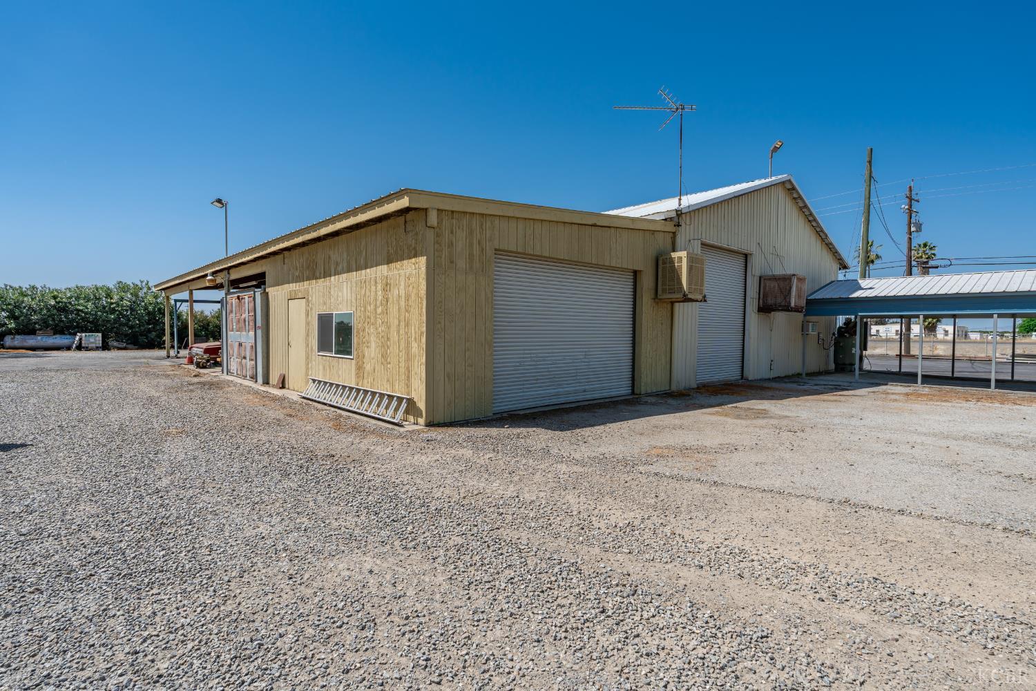 9609 Highway 41, Lemoore, CA 93245