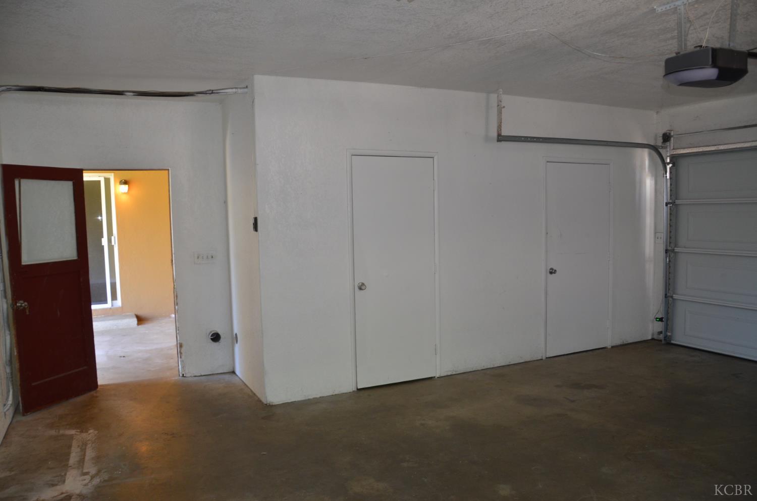 320 Byron Ct, Lemoore, CA 93245