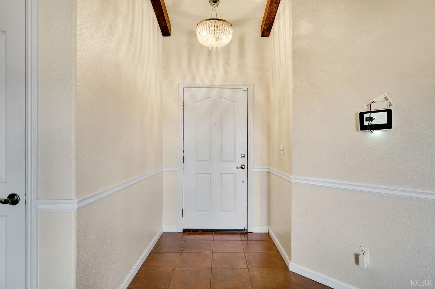 2059 Saratoga Pl, Hanford, CA 93230