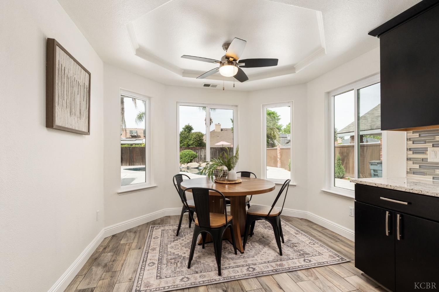 2371 Sophia Ln, Kingsburg, CA 93631