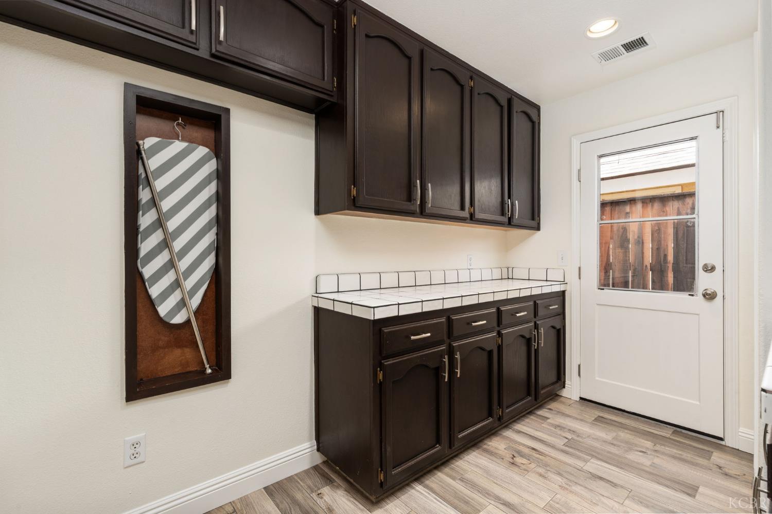 2371 Sophia Ln, Kingsburg, CA 93631