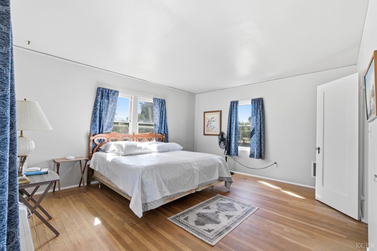 1512 Kaweah St, Hanford, CA 93230