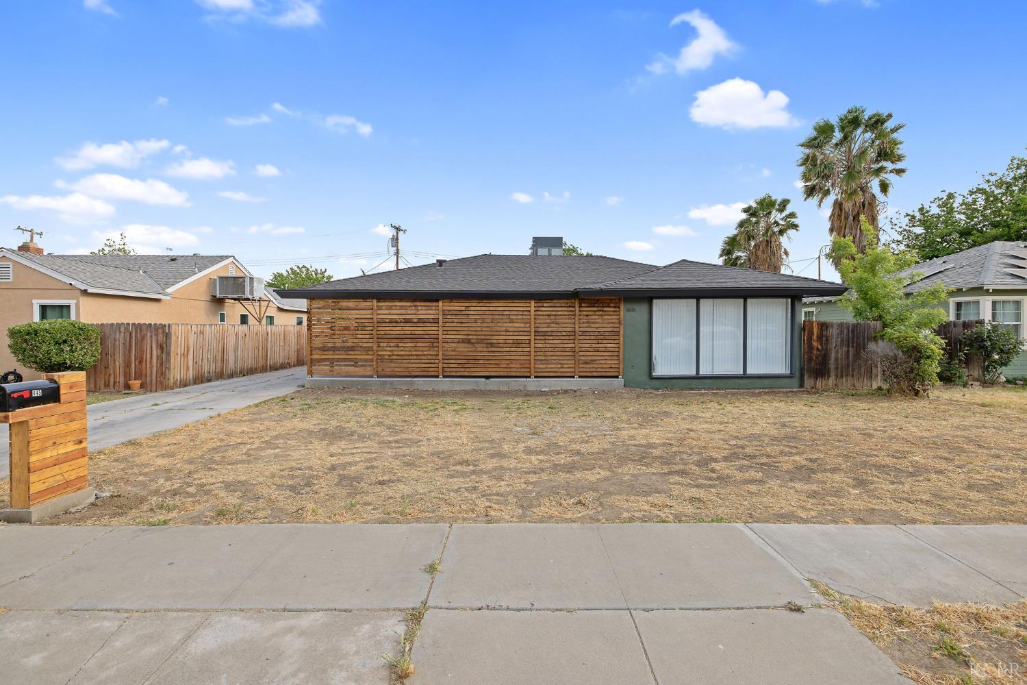 445 W Washington St, Coalinga, CA 93210