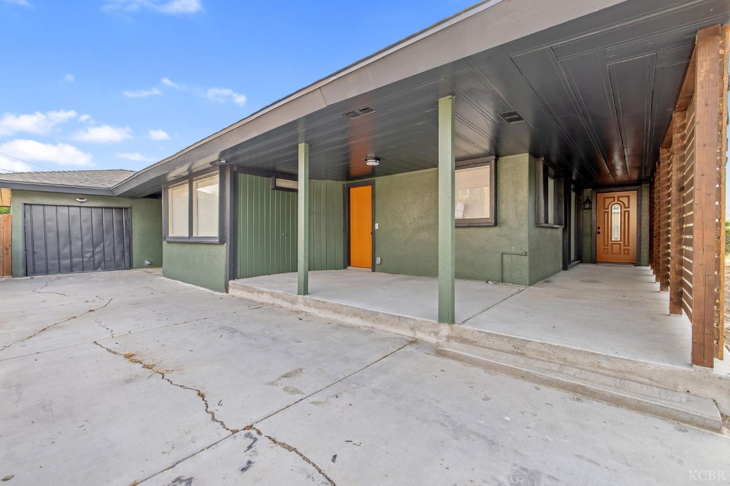 445 W Washington St, Coalinga, CA 93210
