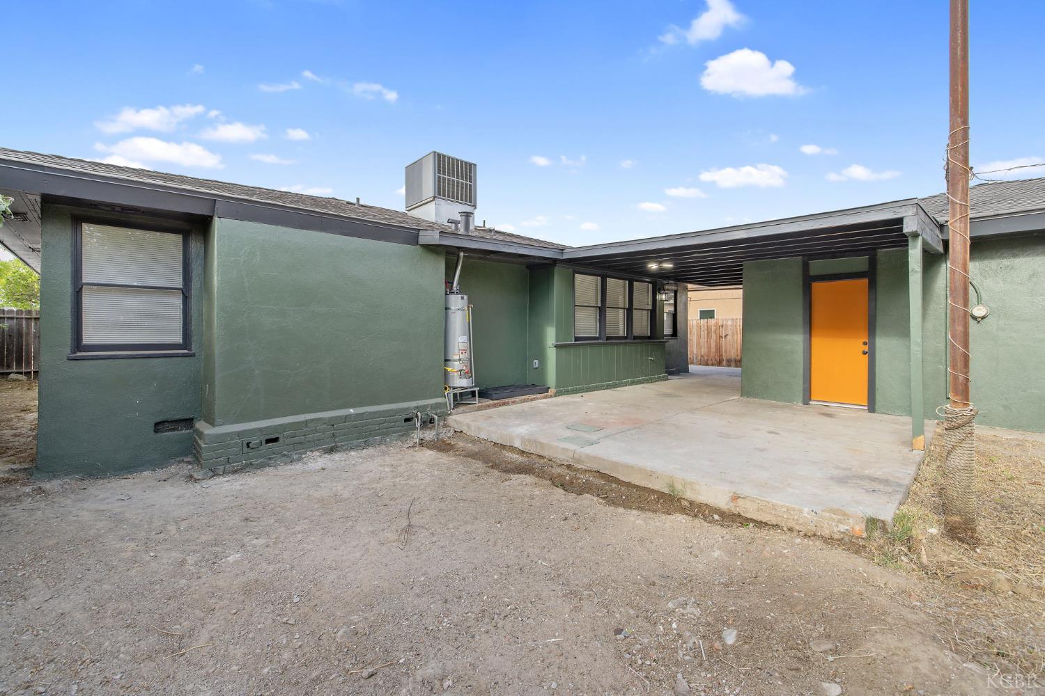 445 W Washington St, Coalinga, CA 93210