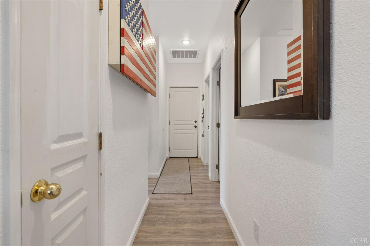 1963 W Merritt St W, Hanford, CA 93230