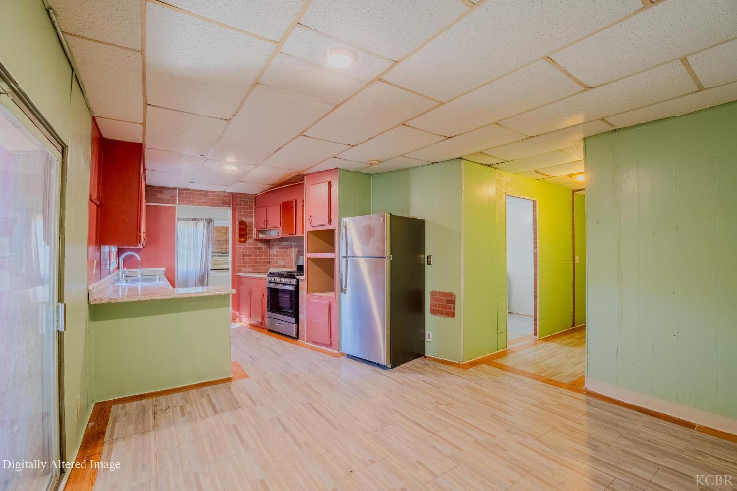 108 W Merced St, Avenal, CA 93204