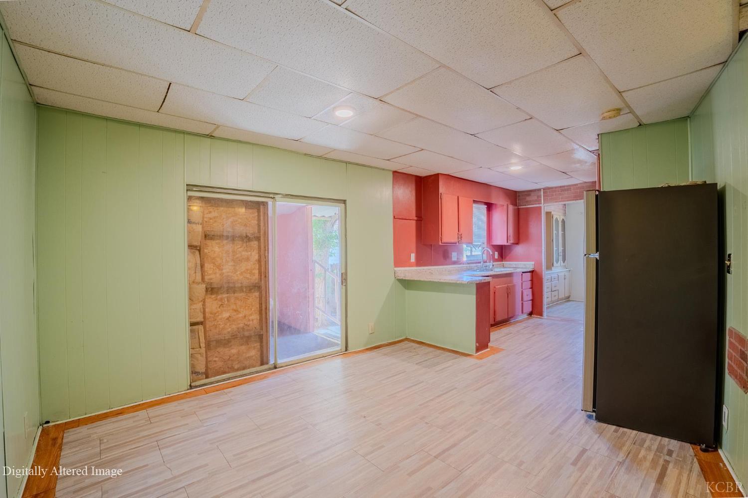 108 W Merced St, Avenal, CA 93204