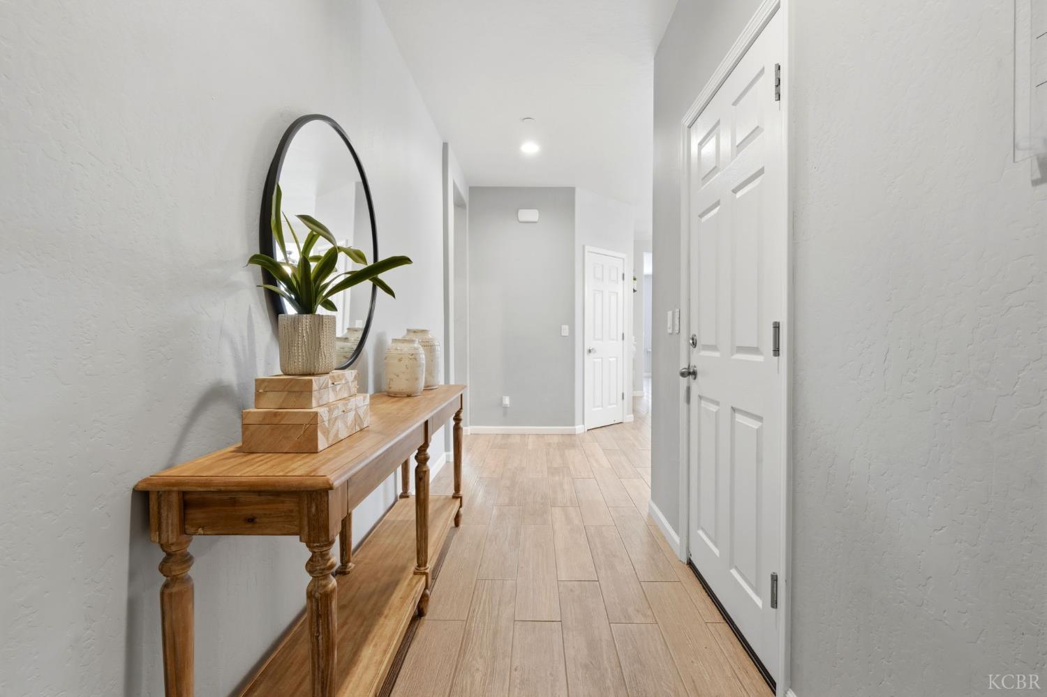 637 Melbourne Way, Lemoore, CA 93245