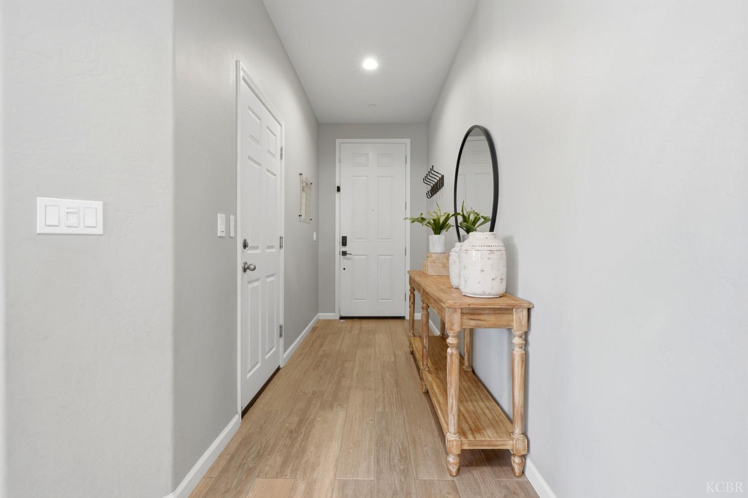 637 Melbourne Way, Lemoore, CA 93245