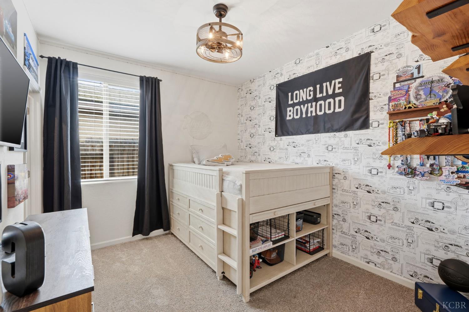 637 Melbourne Way, Lemoore, CA 93245