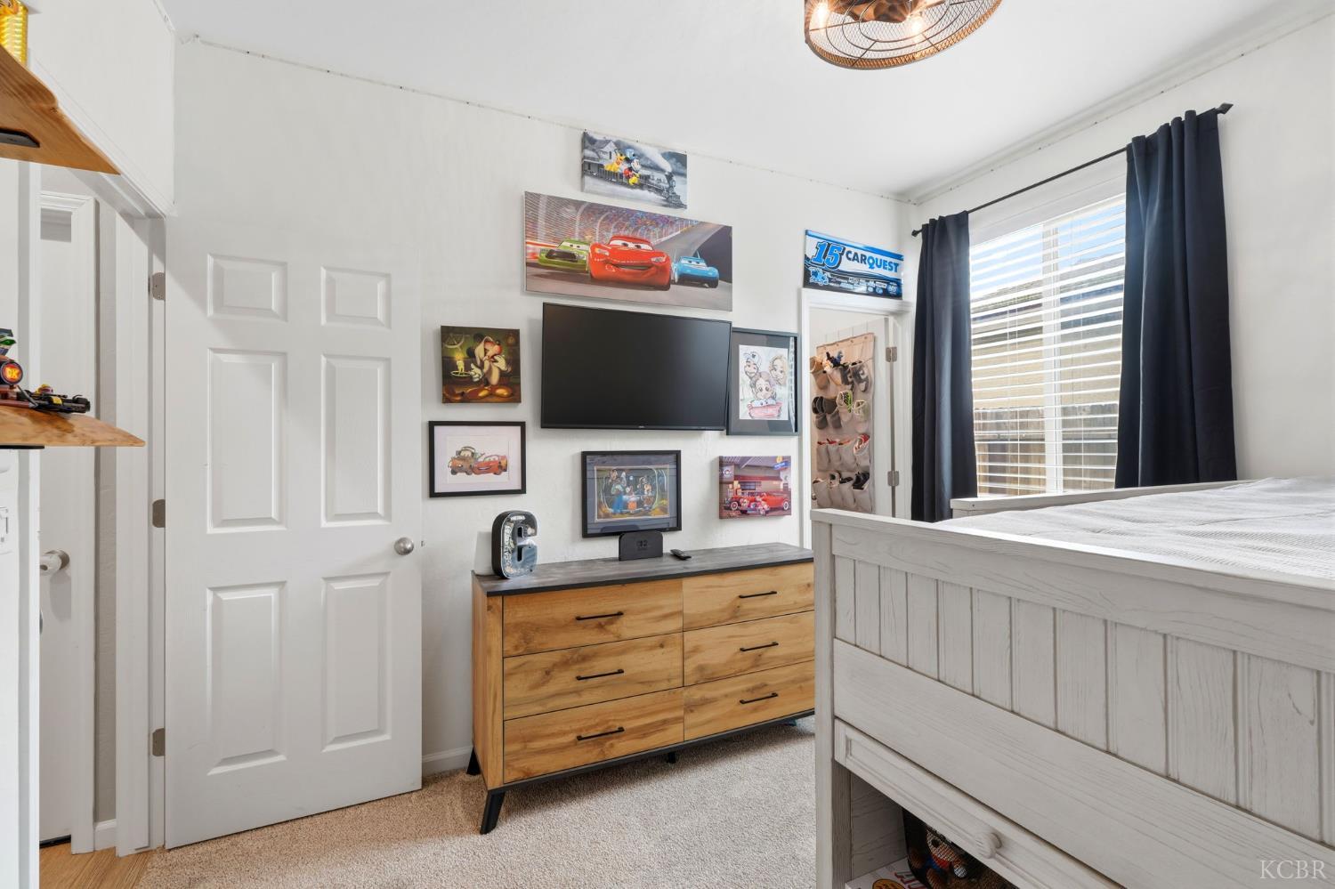 637 Melbourne Way, Lemoore, CA 93245