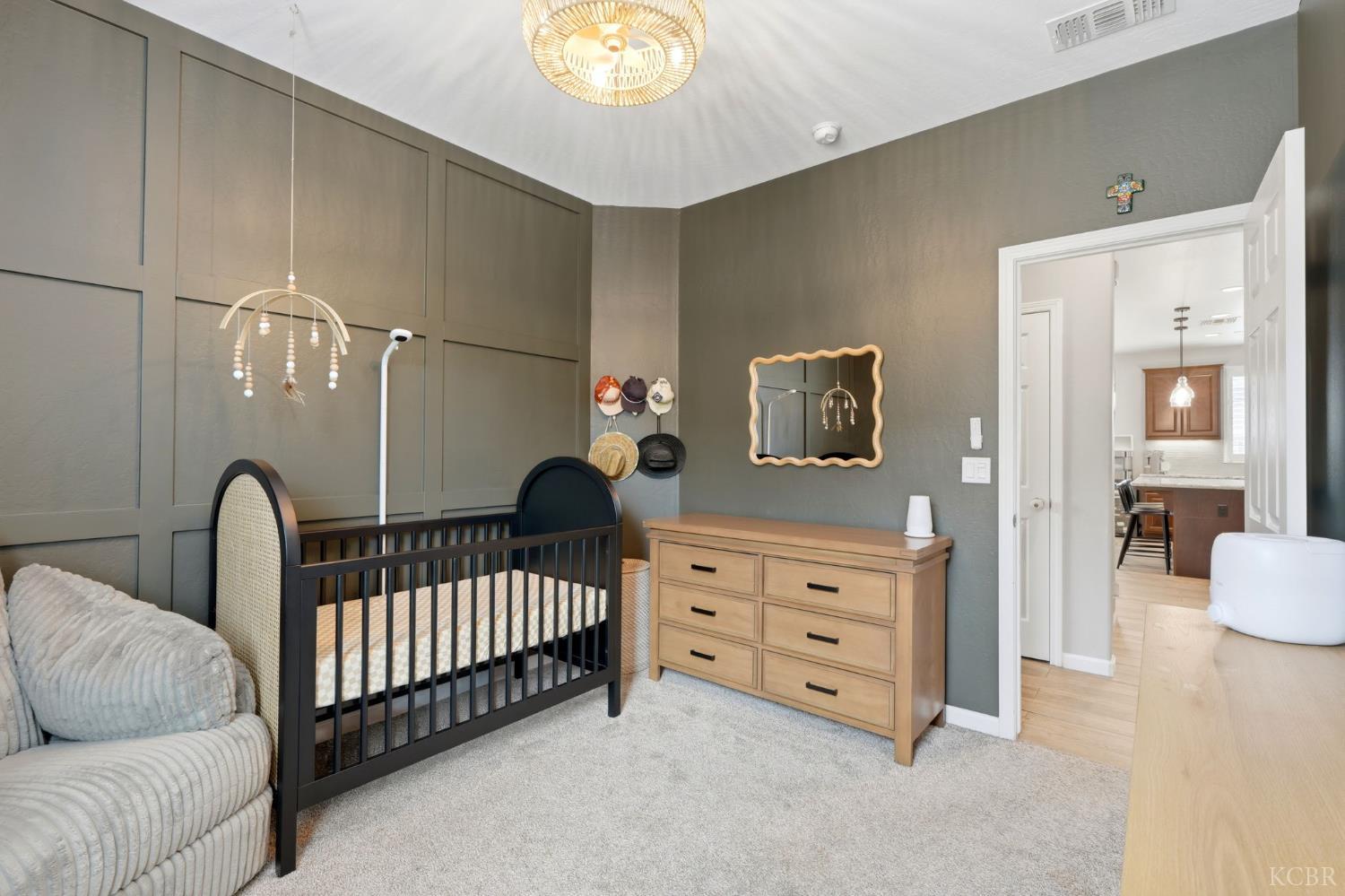 637 Melbourne Way, Lemoore, CA 93245