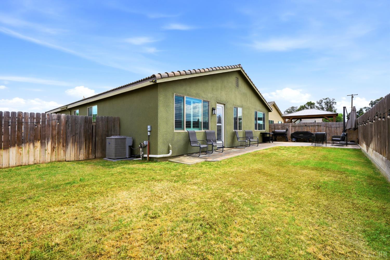 637 Melbourne Way, Lemoore, CA 93245