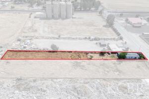 10696 Houston Ave, Hanford, CA 93230