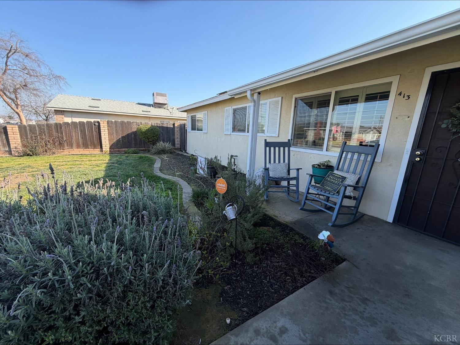 413 E Terrace Dr, Hanford, CA 93230