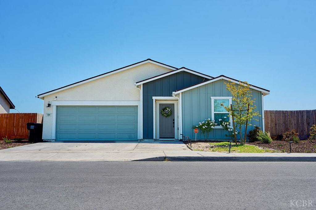 729 James Ave, Corcoran, CA 93212
