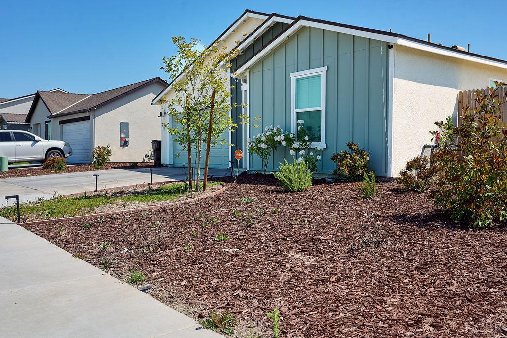 729 James Ave, Corcoran, CA 93212